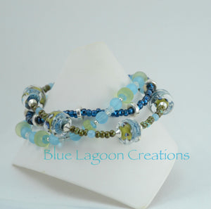 Cobalt Blue and Sea Green Lampwork and Glass Bead Bracelet